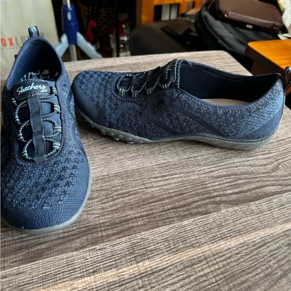 Sketchers-BreatheEasy-Fortune Easy - Picture 3 of 7